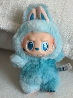 NEW AUTHENTIC POPMART THE MONSTERS Big into Energy Plush Pendant - HOPE